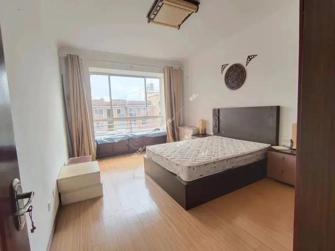 西山广福小区1区，5室2厅房子出租(整租)，租金每月3500